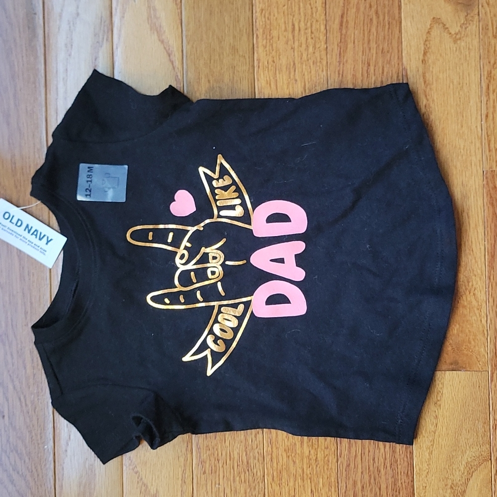Old Navy baby girls graphic tee 12-18 months